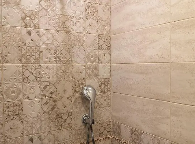 - Lets4holiday Appartamento