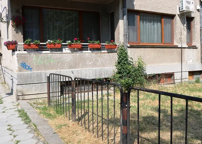 - Lets4holiday Varna