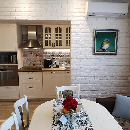 - Lets4holiday Apartment Warna