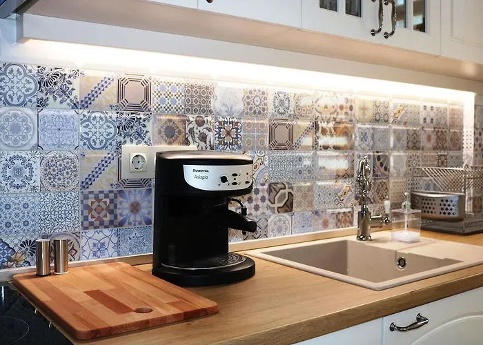 Апартамент - Lets4holiday Варна