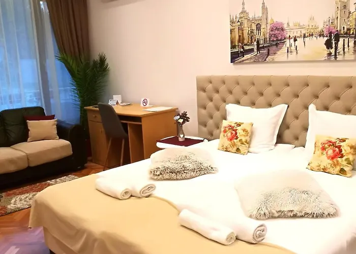 - Lets4holiday Апартамент